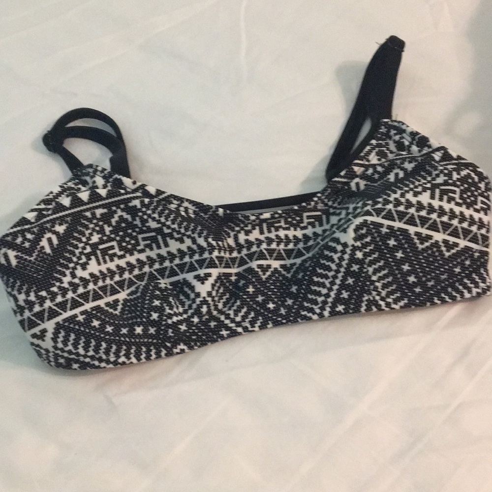 Small bikini top
